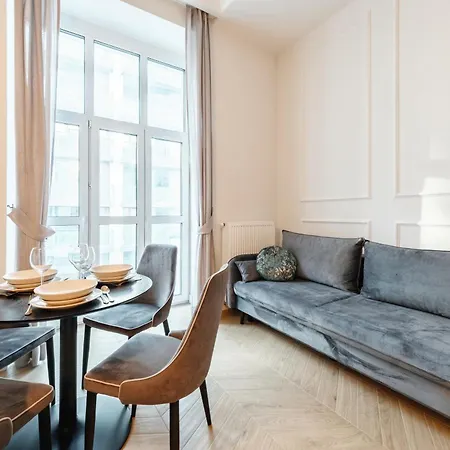 Apartment Centrum Spokojna 10